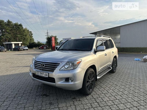 Lexus LX 2008