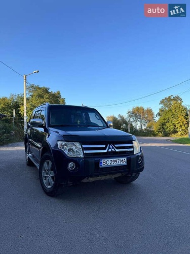 Mitsubishi Pajero 2007
