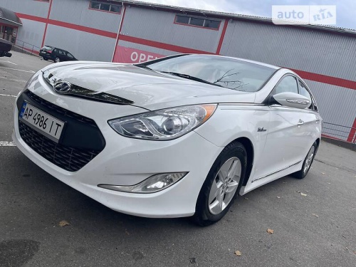 Hyundai Sonata 2012