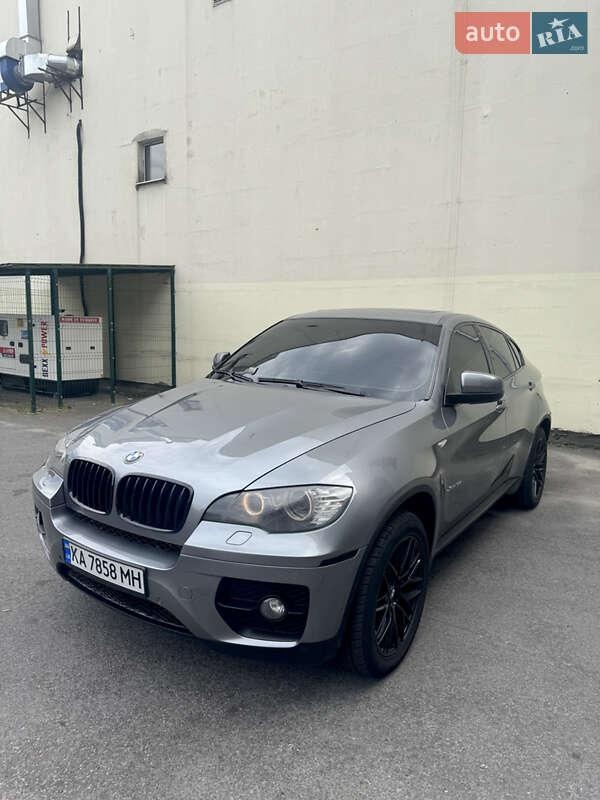 BMW X6 2011