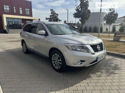 Nissan Pathfinder 2016