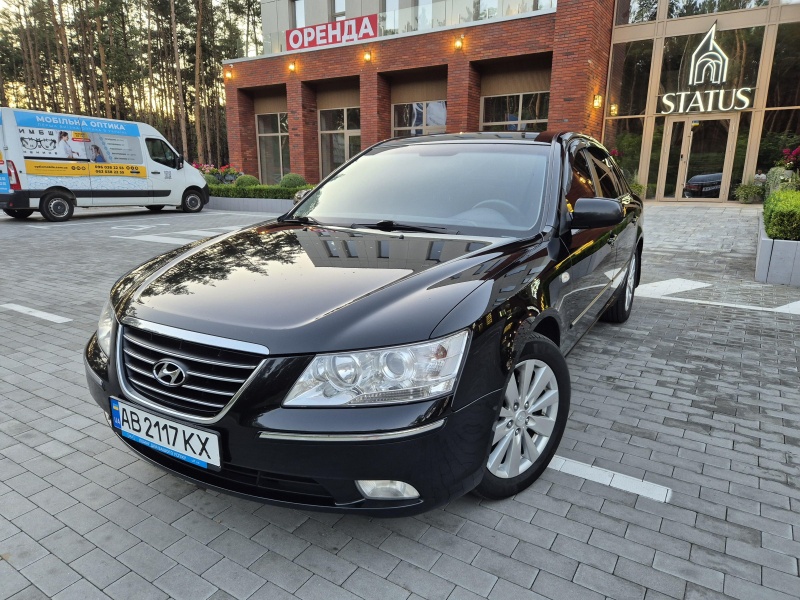 Hyundai Sonata 2010