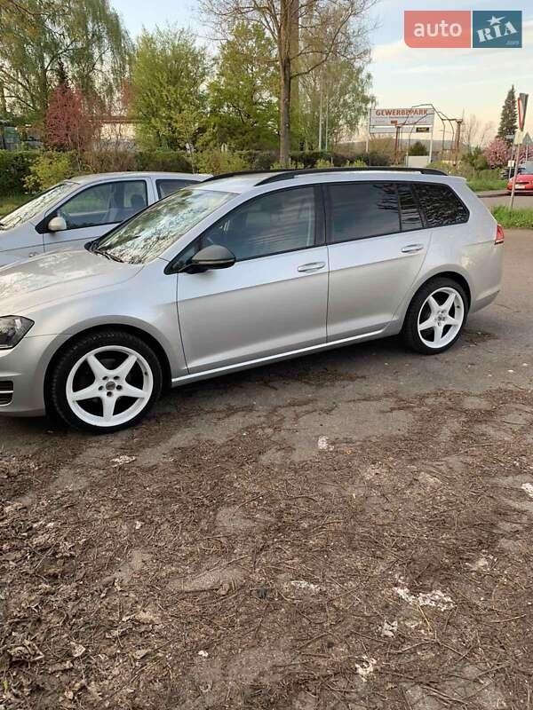 Volkswagen Golf 2015