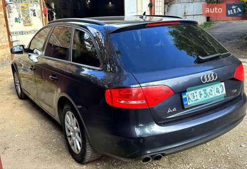 Audi A4 2014