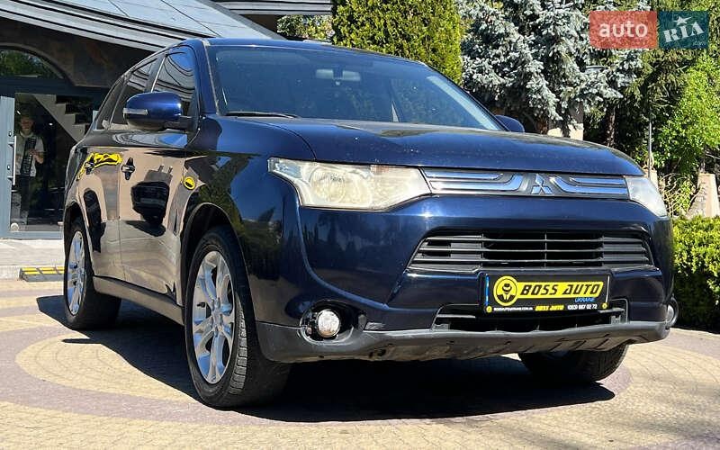 Mitsubishi Outlander 2013