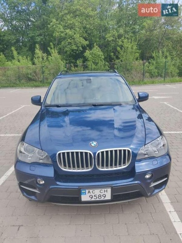 BMW X5 2011