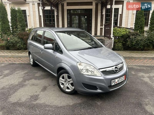 Opel Zafira 2010