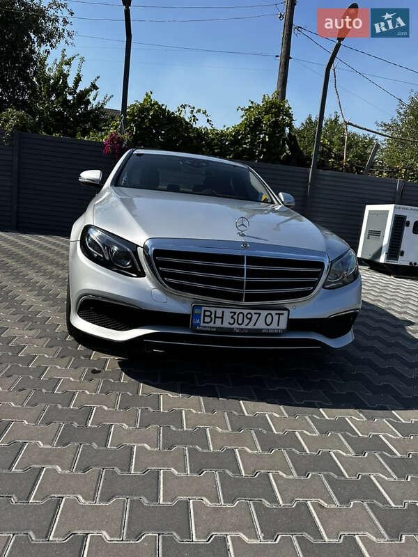 Mercedes-Benz E-Class 2017
