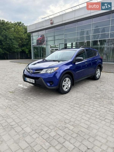 Toyota RAV4 2015