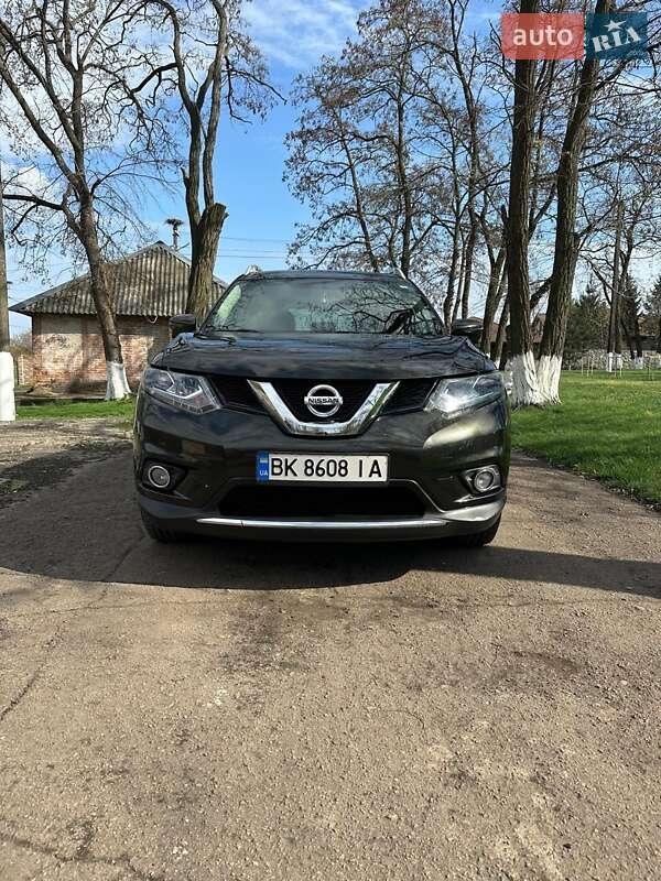Nissan Rogue 2016