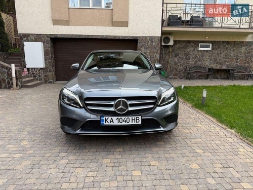 Mercedes-Benz C-Class 2018