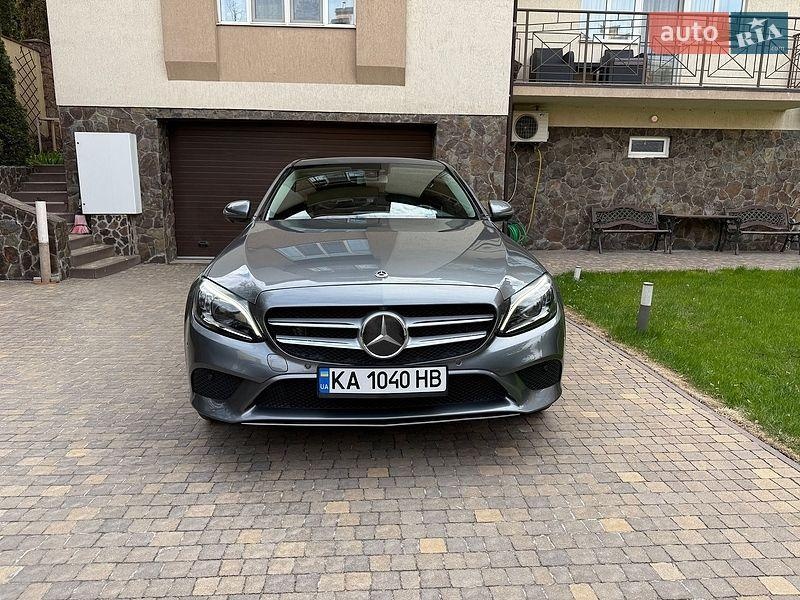 Mercedes-Benz C-Class 2018