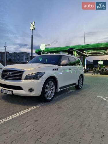 Infiniti QX56 2011