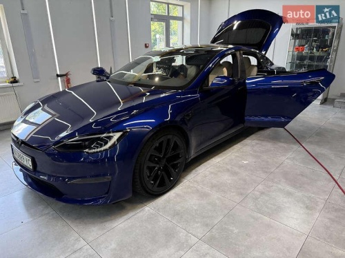 Tesla Model S 2022