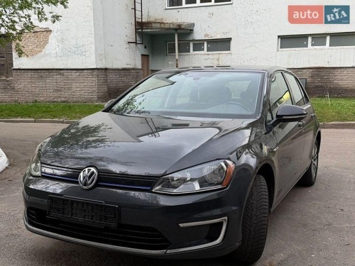 Volkswagen e-Golf 2016
