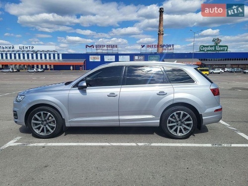 Audi Q7 2016