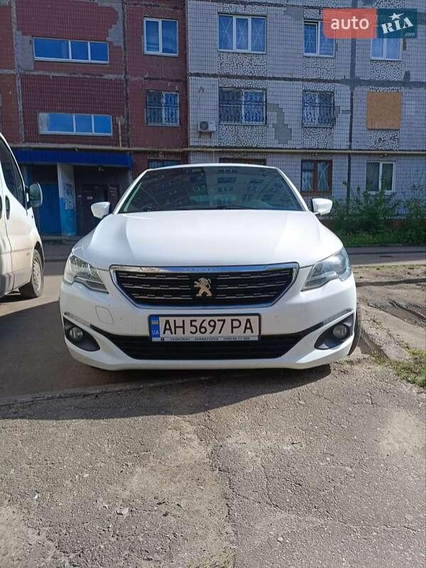 Peugeot 301 2019