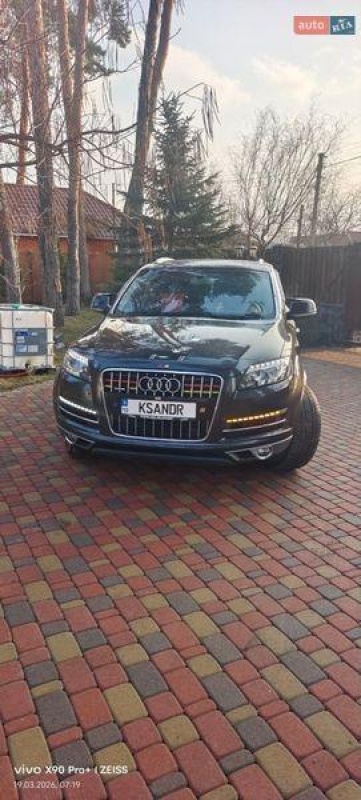 Audi Q7 2011