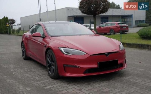 Tesla Model S 2023