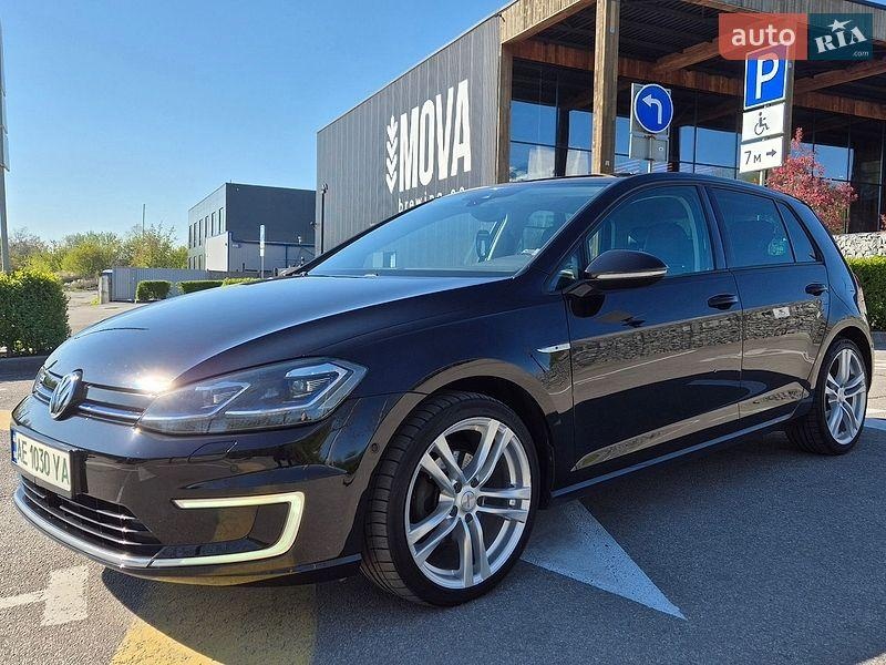 Volkswagen e-Golf 2017