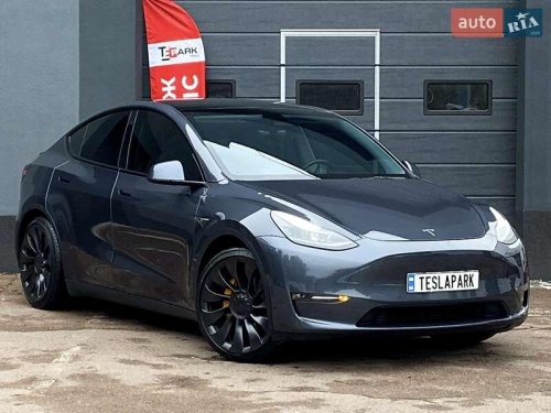 Tesla Model Y 2022