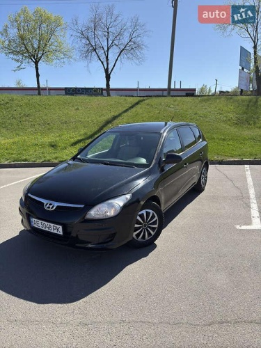 Hyundai Elantra 2010
