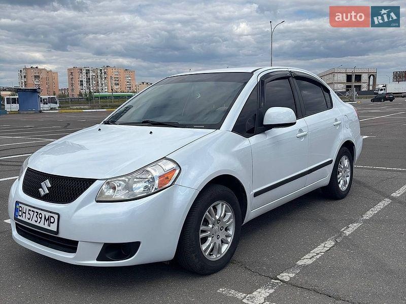 Suzuki SX4 2011