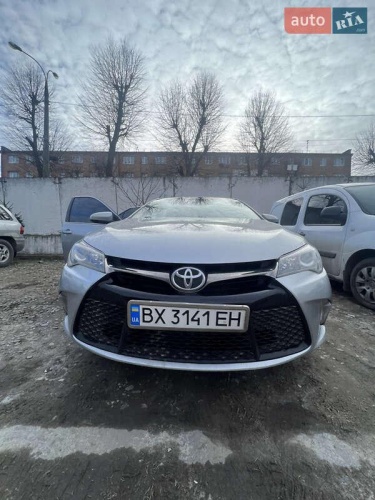 Toyota Camry 2015