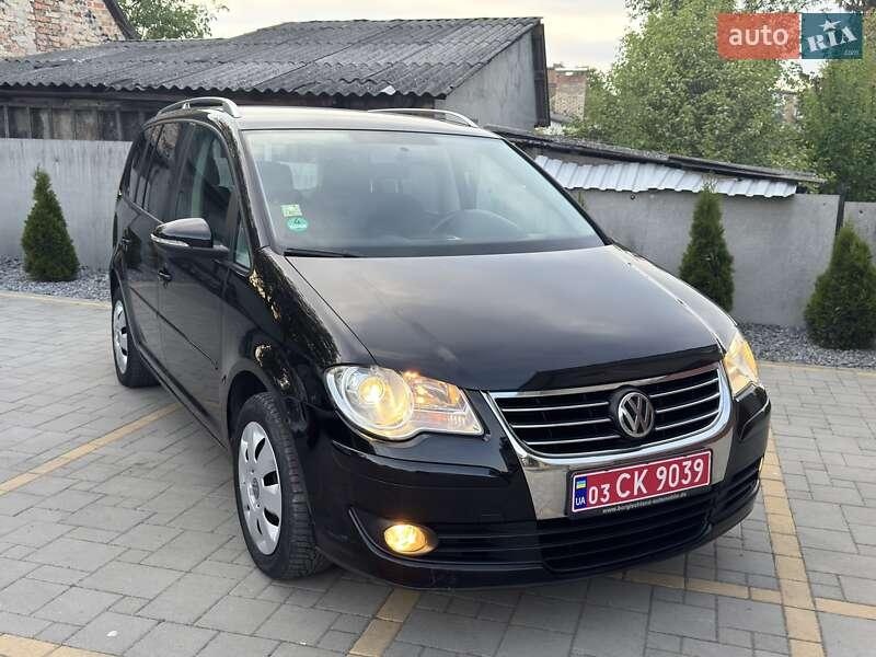 Volkswagen Touran 2009