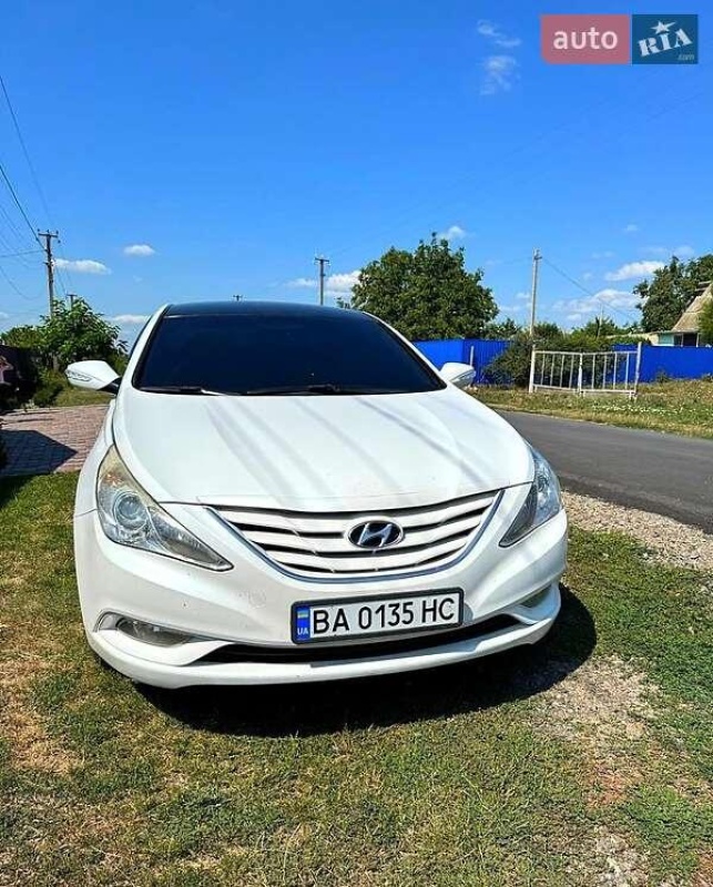 Hyundai Sonata 2011