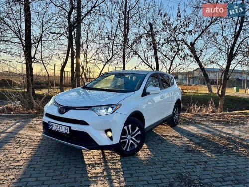 Toyota RAV4 2017