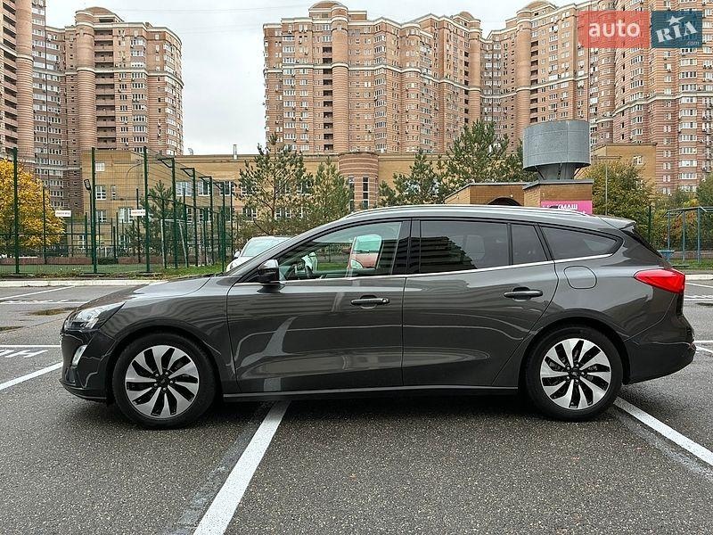 Ford Focus 2021