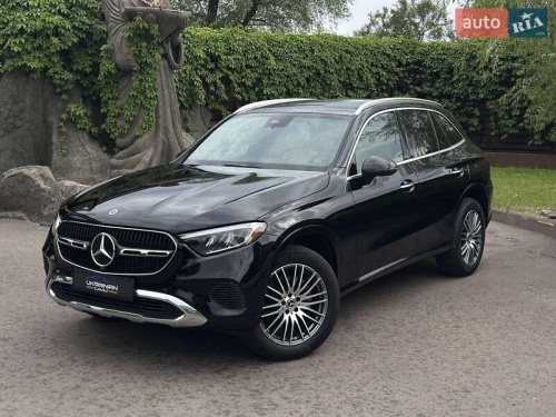 Mercedes-Benz GLC-Class 2023