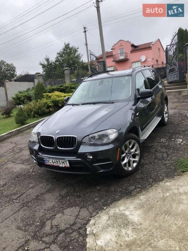 BMW X5 2011