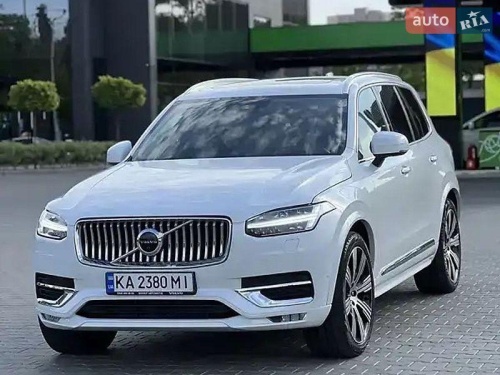 Volvo XC90 2020