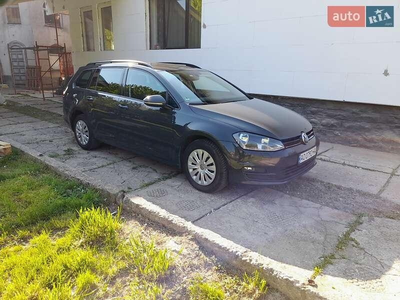 Volkswagen Golf 2016