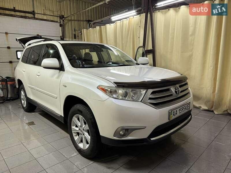 Toyota Highlander 2012