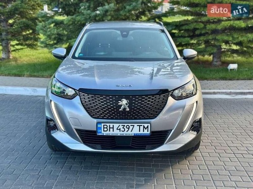 Peugeot 2008 2021