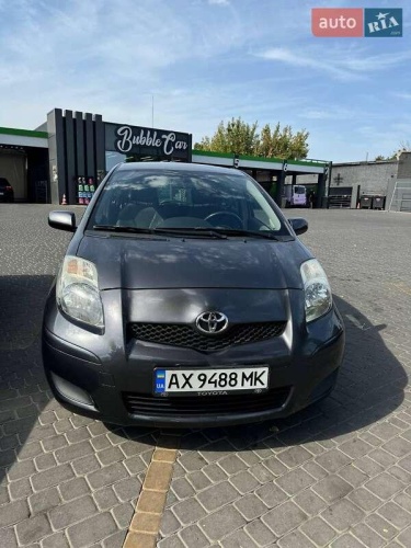 Toyota Yaris 2009