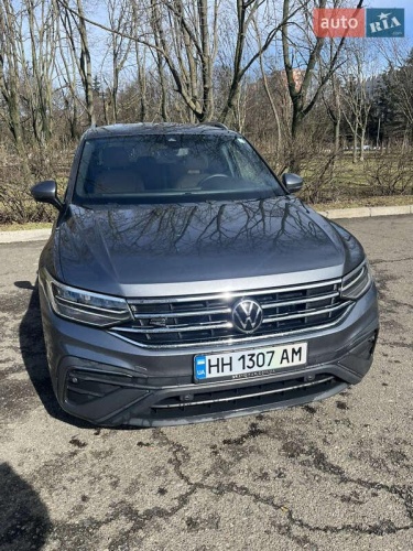 Volkswagen Tiguan 2022