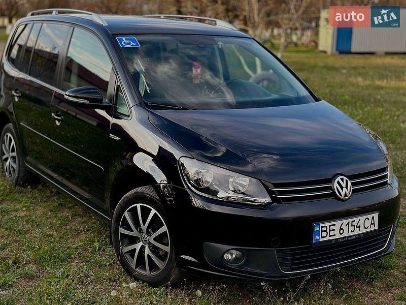 Volkswagen Touran 2015