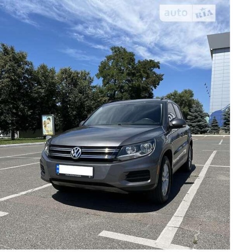 Volkswagen Tiguan 2015