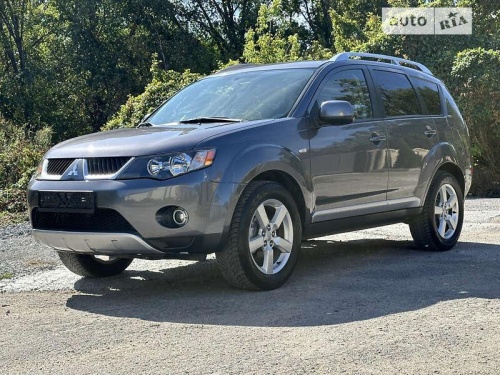 Mitsubishi Outlander XL 2008