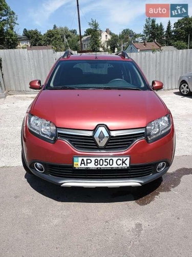 Renault Sandero 2013