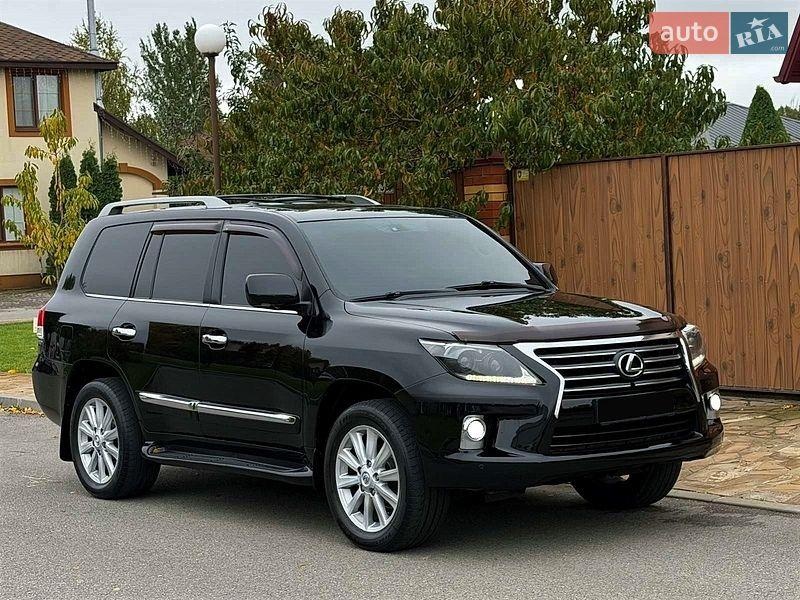 Lexus LX 2012