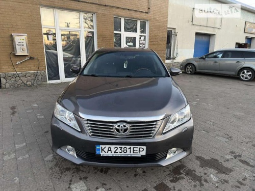 Toyota Camry 2013