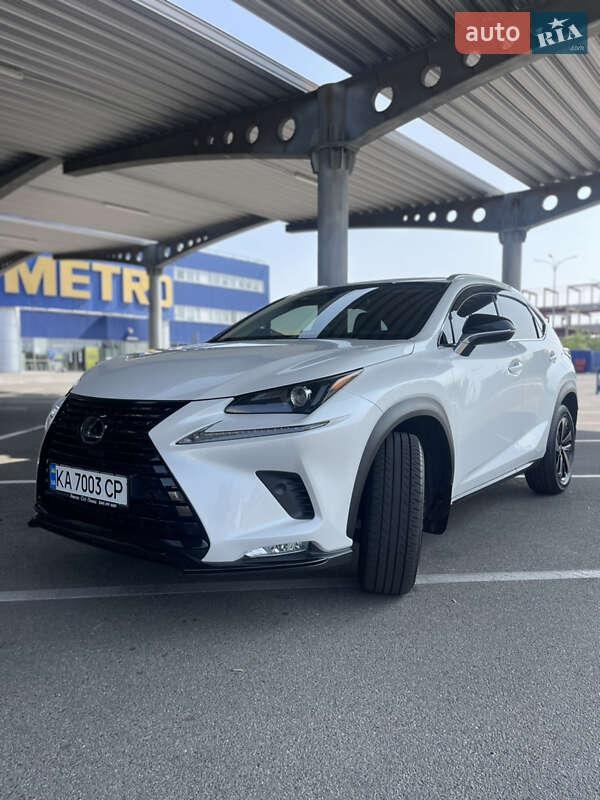 Lexus NX 2020