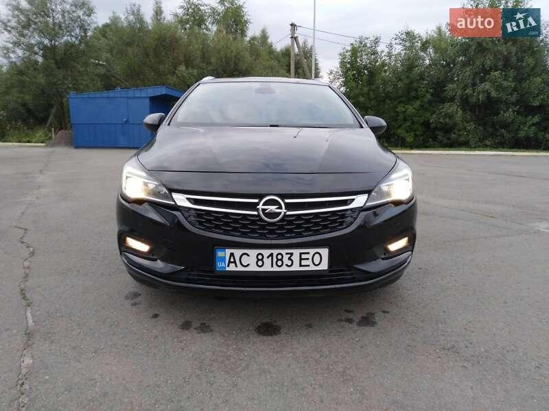 Opel Astra 2016