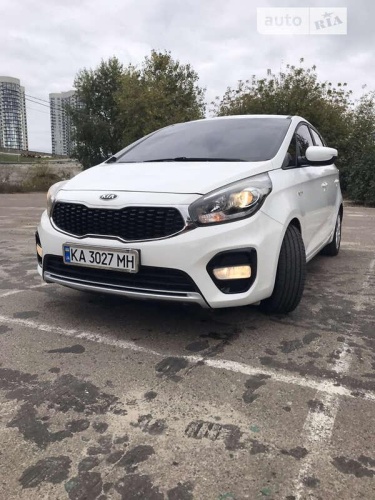 Kia Carens 2017