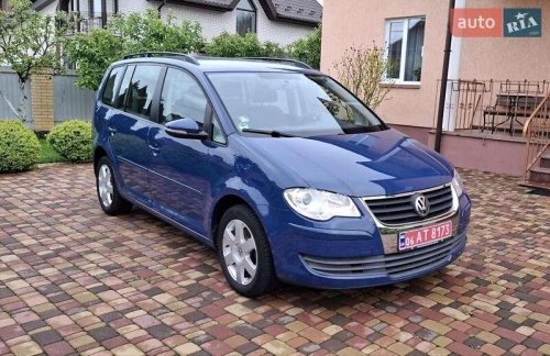 Volkswagen Touran 2010